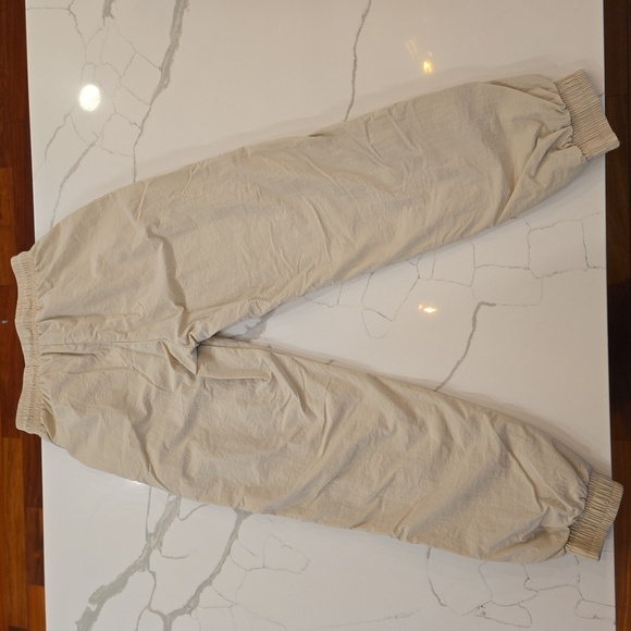 Wilo The Label Parachute Track Jogger Pants Womens Size Small Tan - Picture 2 of 8